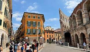 verona-shopping-ferienwohnung-buchen-wunderorte