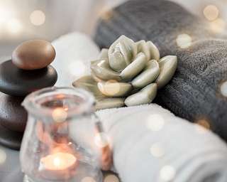 ayurveda-reisen-gesundheit-wunderorte-balance-retreat-wellnesshotel-energiereisen-wunderreisen