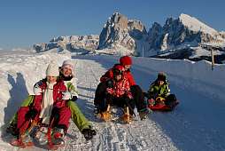 suedtirol-wintersport-seiseralm-luxuschalet-wunderorte-buchen