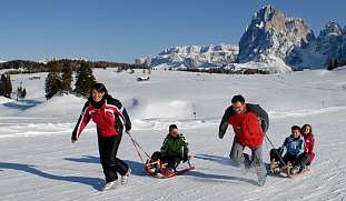 familienurlaub-seiseralm-sueddtirol-pension-wunderorte-buchen.jpg