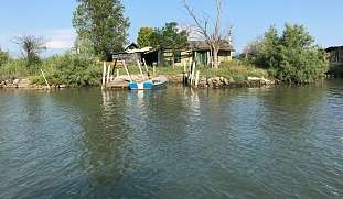 strandhaus-inselhaus-wunderorte-buchen-italien-grado-lagune-bootsführerschein